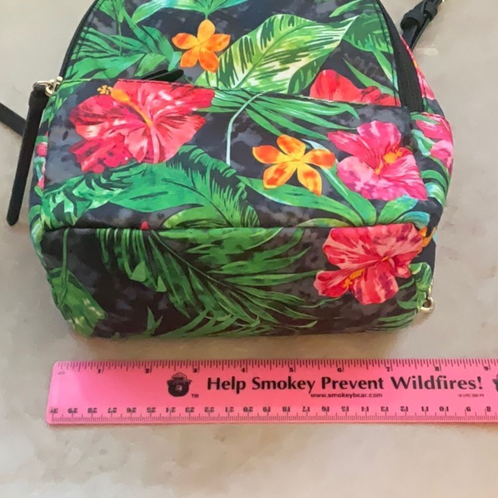 *Love* Victoria Secret Tropical Floral Mini Backpack Chic Striped Lining EUC - Picture 9 of 10